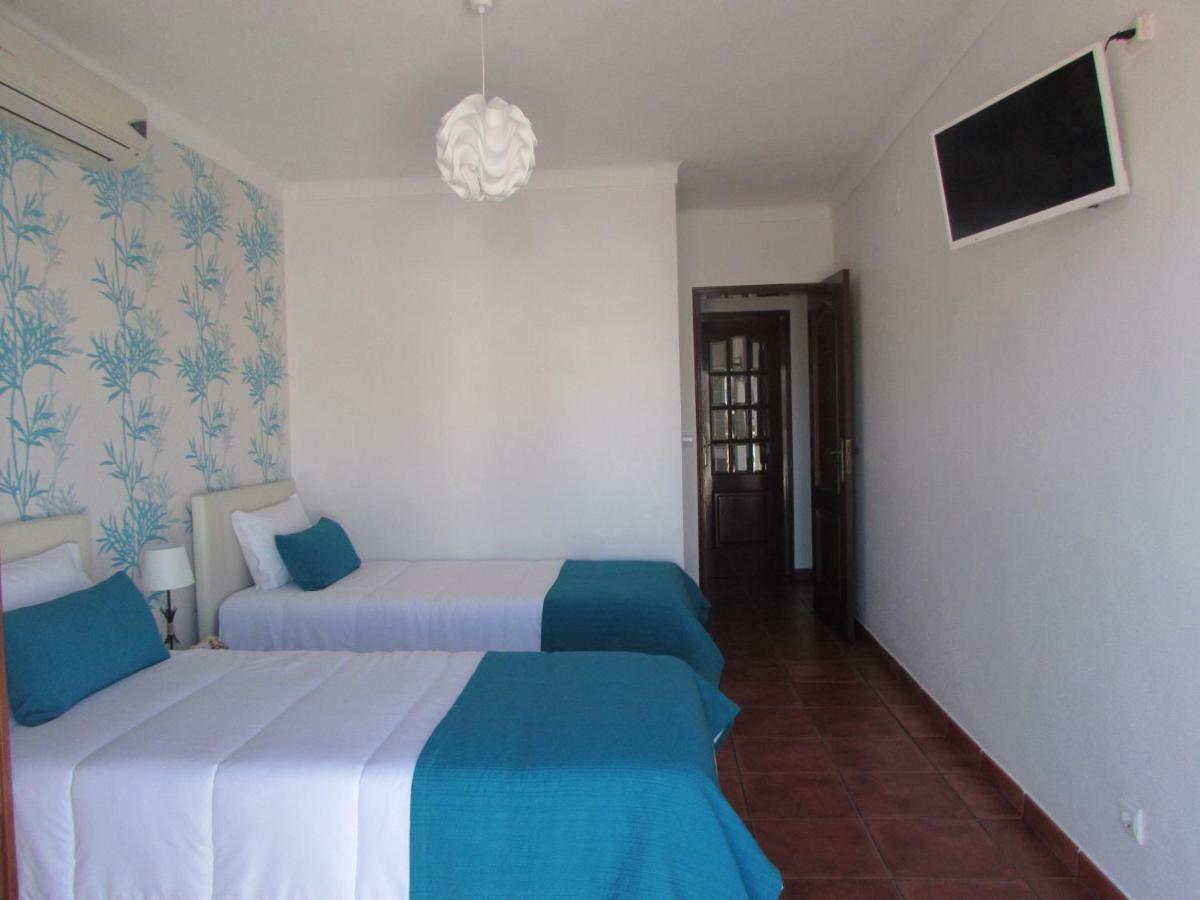 Lagoa Azul Guest House فيلا نوفا دو ميلفونتس المظهر الخارجي الصورة