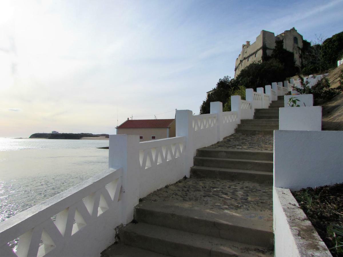 Lagoa Azul Guest House فيلا نوفا دو ميلفونتس المظهر الخارجي الصورة
